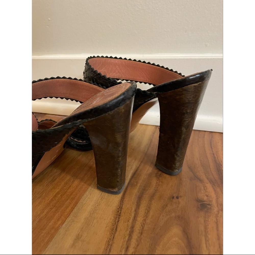 Alaia Python T-Strap Sandals Black - image 3